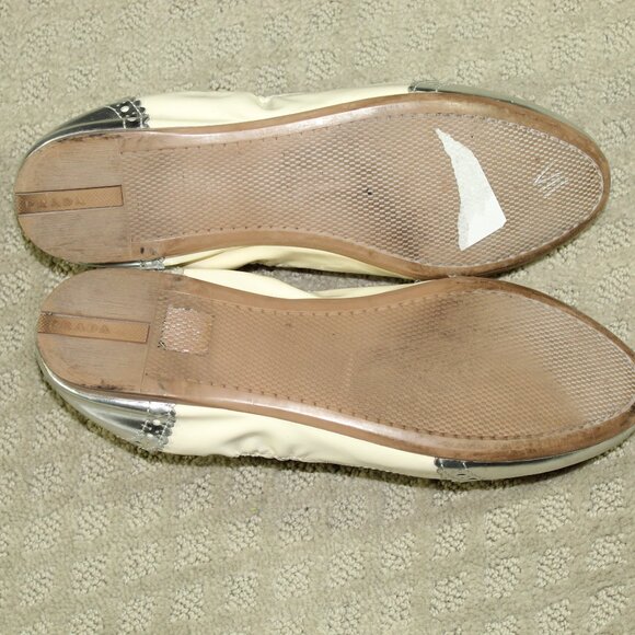 Prada Women's Size 9 / 40.5 Off White Silver Elastic Opening Flats - Picture 7 of 8